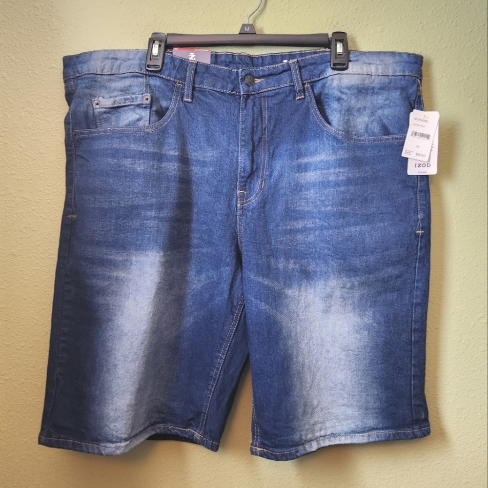 NWT - Izod Denim Shorts Mens Size 42 Regular Fit